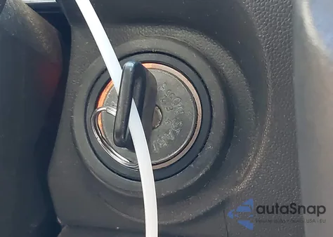 2013 Nissan Frontier Pro-4X z USA, uszkodzony, nr VIN 1N6AD0EV0DN716951